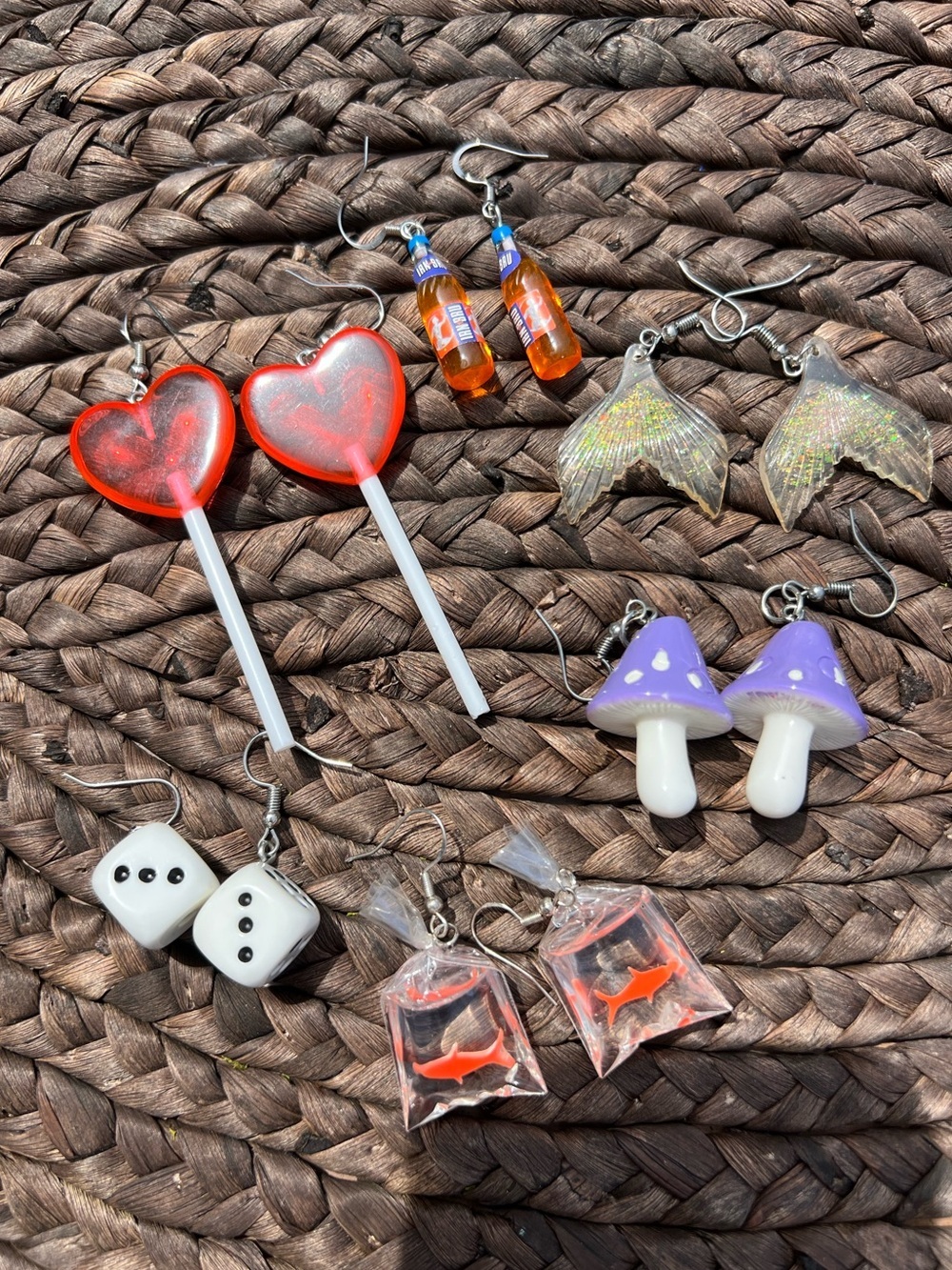 Lot of 6 pairs pierced novelty earrings sucker mushroom dice mermaid goldfish
